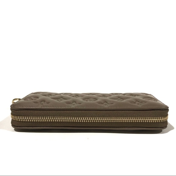 Authentic Louis Vuitton Coussin Monogram  Embossed Lambskin Leather Zippy Wallet - Picture 6 of 16